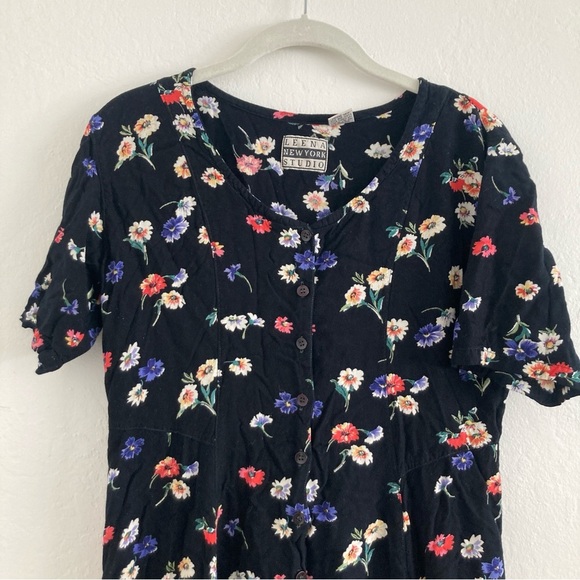 Vintage Dark Floral Maxi Shirt Dress Button Down Whimsical Bloomcore Tie Waist - Picture 2 of 12